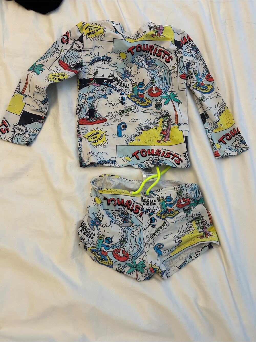 Stella McCartney Kids Rashguard Set in White with Yellow Accents size 4